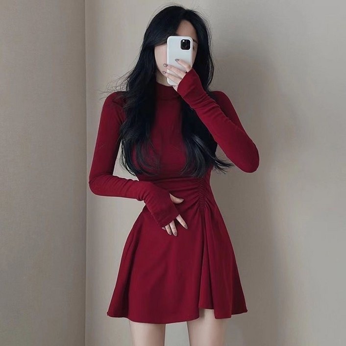 피어니스트 하프넥 슬림핏 미니원피스 피어니스트 하프넥 슬림핏 미니원피스