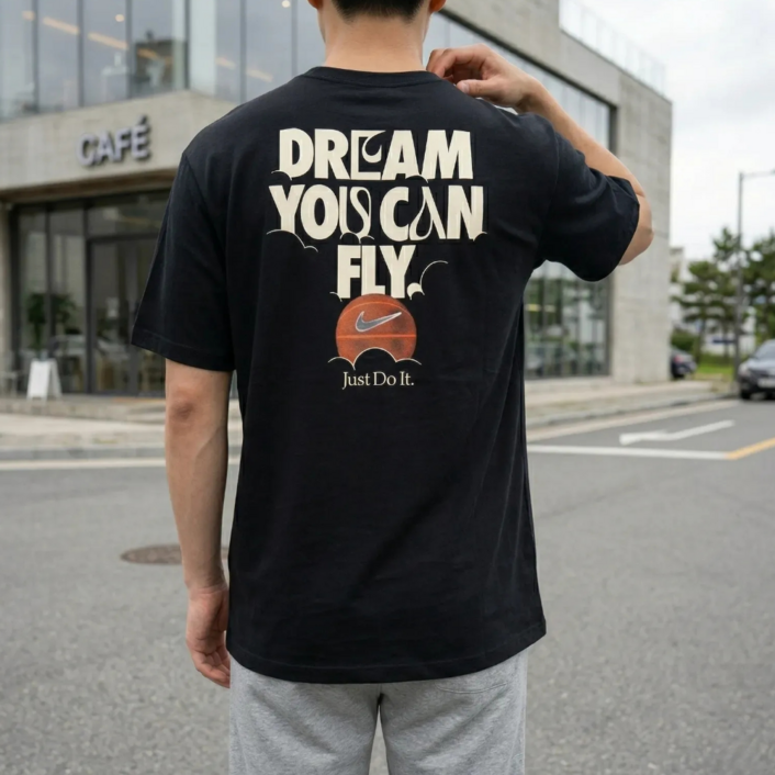 나이키 NIKE 남성 프린팅 그래픽 반팔티 스포츠웨어 오버핏 숏슬리브 반팔 티셔츠