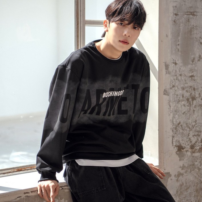 스몰더 남자 오버핏 레터링 맨투맨 티셔츠 95120 1745