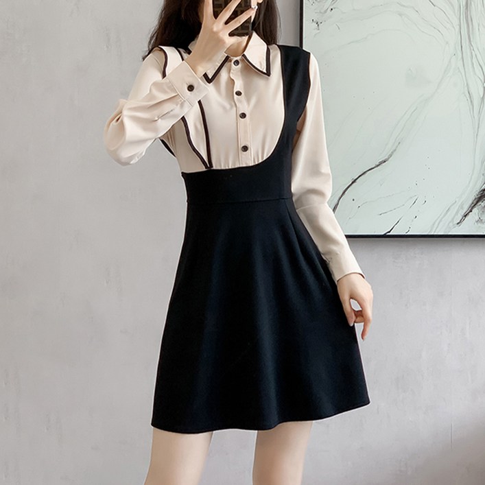 페이퍼먼츠 슬림핏 배색 카라 프릴 미니 원피스 06997 페이퍼먼츠 슬림핏 배색 카라 프릴 미니 원피스 06997