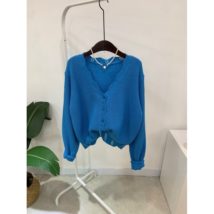 씨샵인더룸  하치 펀칭 물결 브이넥 긴팔 니트 가디건 5color