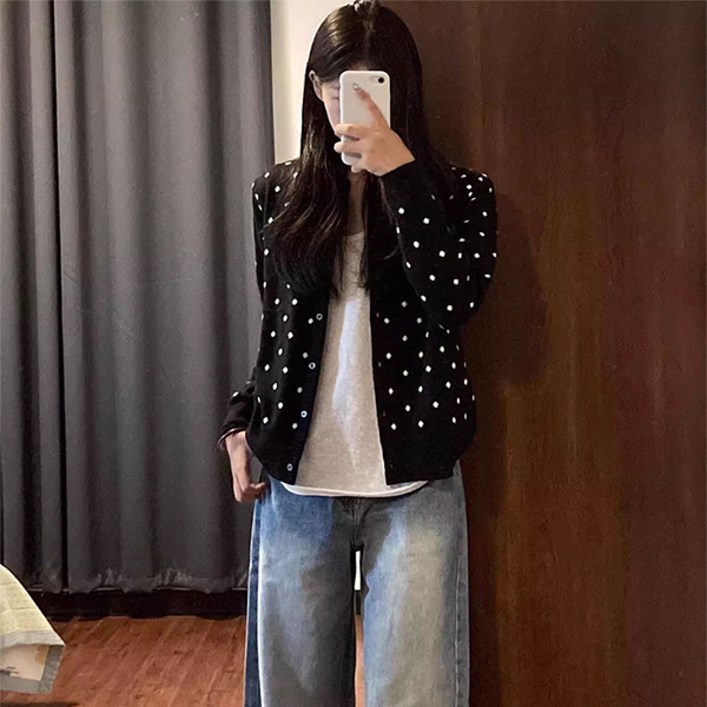나인클로젯 도톰한 블랙 도트 니트 여성 가디건 가을 겨울 땡땡이 스웨터