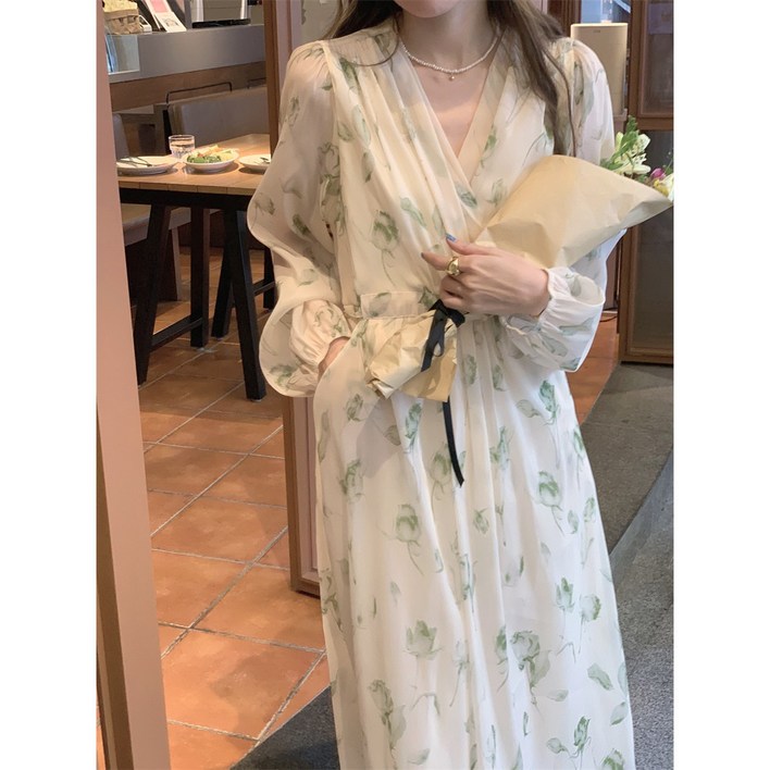 컨피어 브이넥 쉬폰 원피스 [22차재입고]