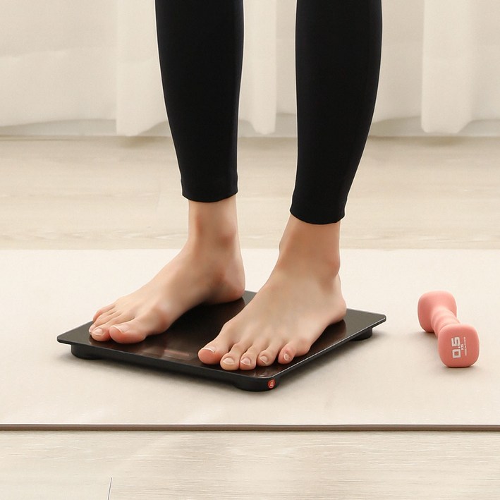 비스토어 스마트 디지털 체중계 미니 몸무게 전자 저울, 단일상품, 블랙