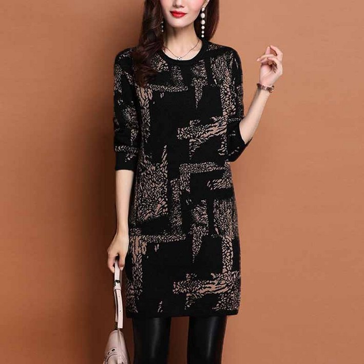 미디 프린트 레깅스 여성 티셔츠 루즈핏 가을 겨울 빅사이즈 슬림 롱티 빅사이즈 캐주얼 여성티  WAWAMIYA