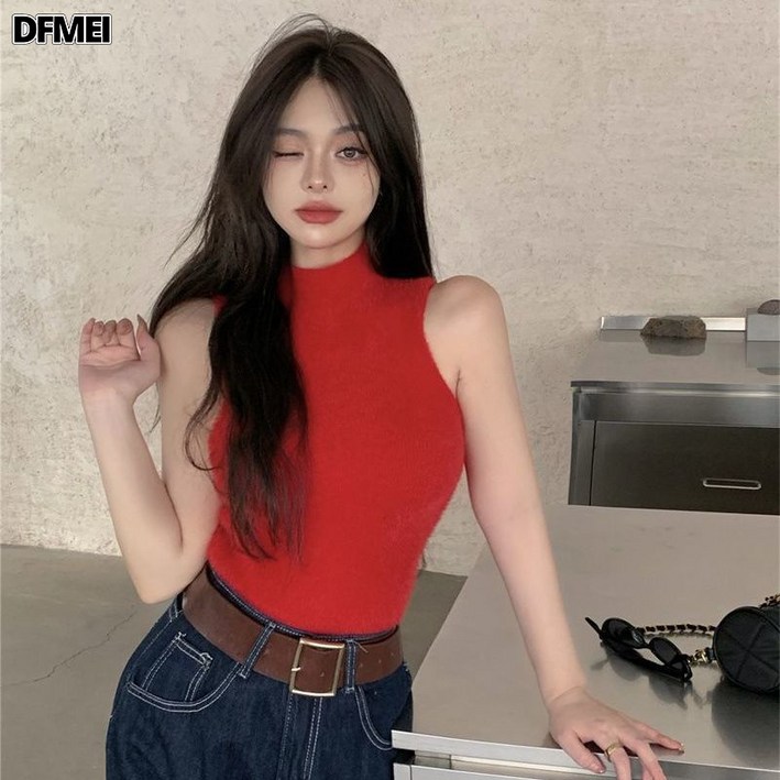 DFMEI 뽀글이 반폴라 나시녀