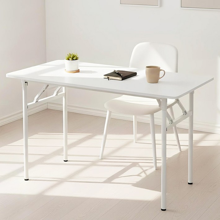 코멧 공간을 활용하는 철제 접이식 스틸 테이블 책상 1200