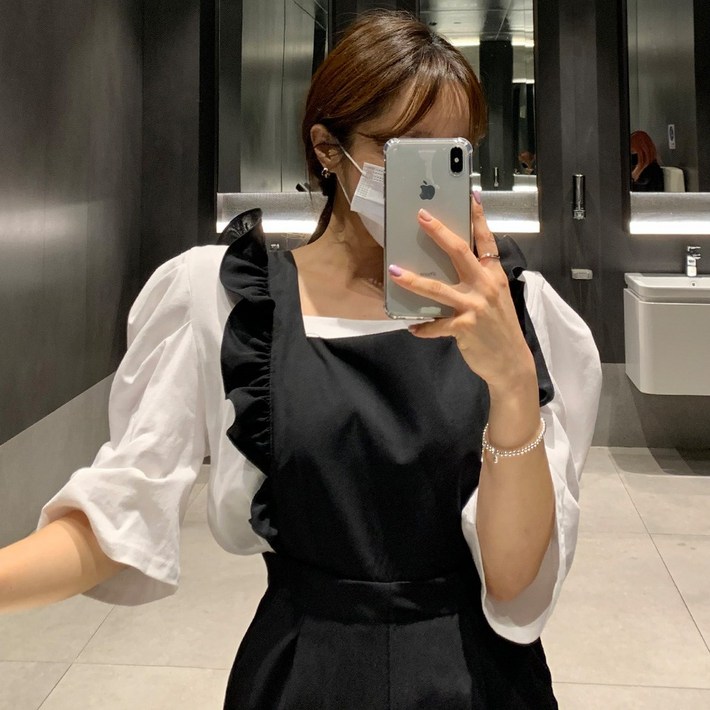 떳다그녀 폰디 퍼프 티셔츠