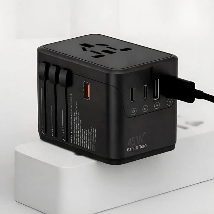 소프트엣지 고속충전 PD45W 해외 여행용 멀티어댑터