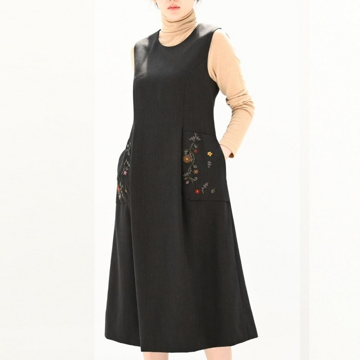 비꼴리끄 울 자수 점프수트 원피스 B224WO1020