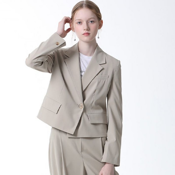 리스트 크롭 원버튼 셋업 재킷  택가격  278000원