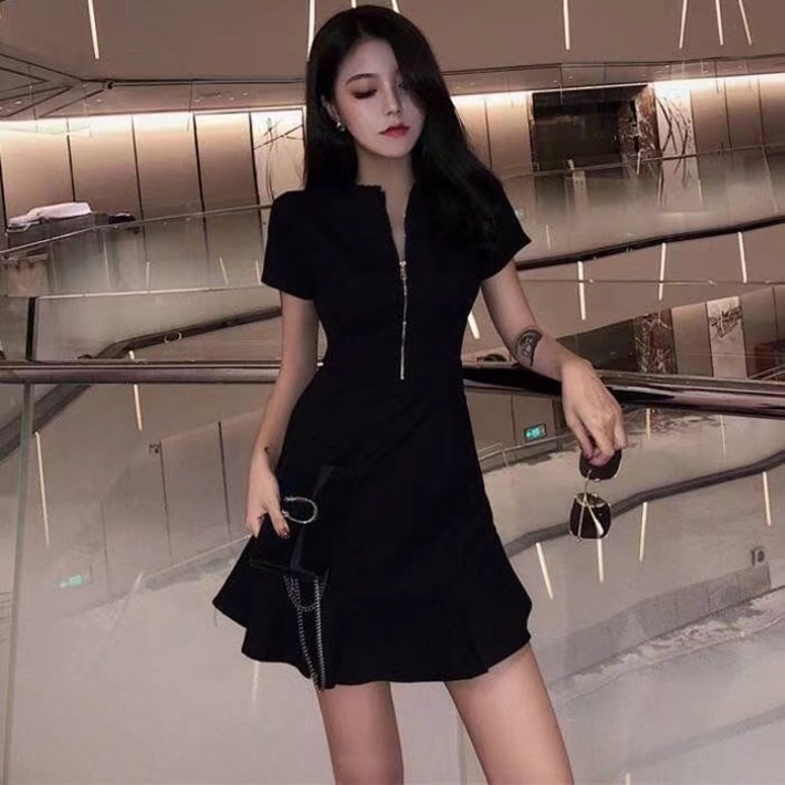신상 기질 집업 블랙 미니 원피스 신상 기질 집업 블랙 미니 원피스