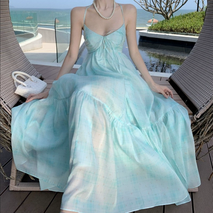 홍언목요 홀터넥 원피스 여성 롱원피스 여름 백리스 드레스 비치웨어 바캉스룩