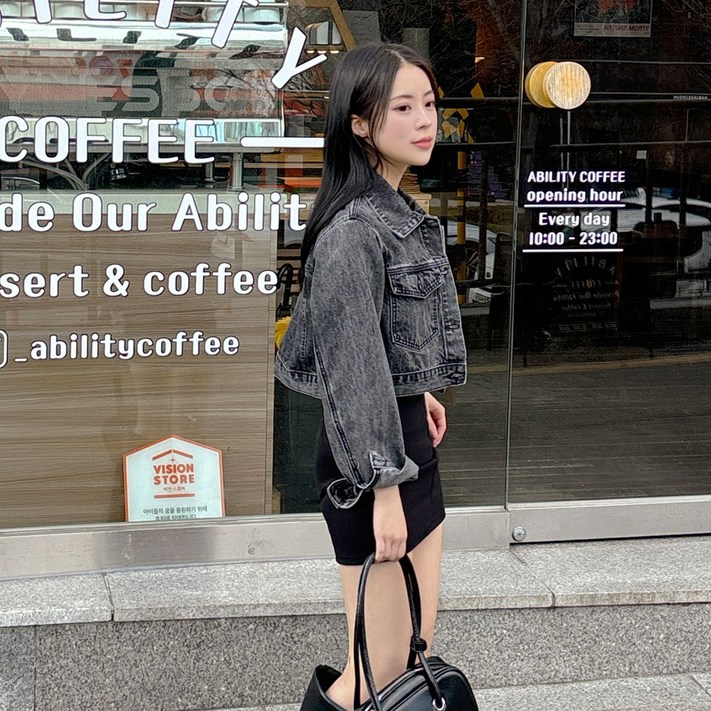 잇진 여성 크롭 워싱 데님 청자켓 잇진 여성 크롭 워싱 데님 청자켓