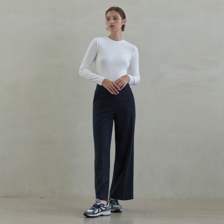 나인Atelier Nain 택가139,000원시그니처 윈터 스트레이트 팬츠ZPT5462