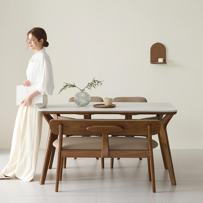 까르엠가구 헤이븐 포세린 양면 세라믹 50R 애쉬 원목 4인용 식탁세트 1400 2인벤치1+의자2