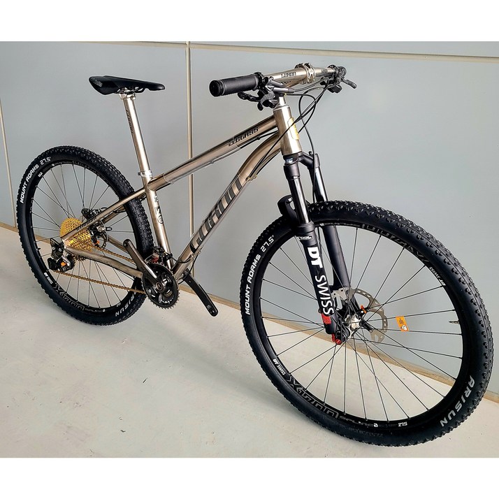 룩손 SCLASS L9000 스페셜 시마노XTR 33단 풀티타늄 DT스위스27.5휠셋 자전거 MTB