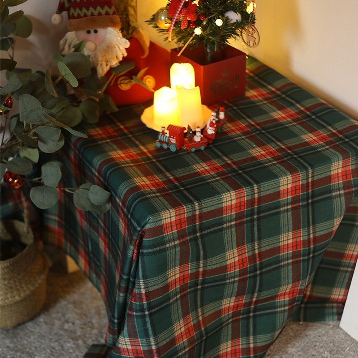 OMT 크리스마스 감성 체크 식탁보 테이블보 100x140 OCRTBC100 주방 거실 연말 홈파티 식탁매트