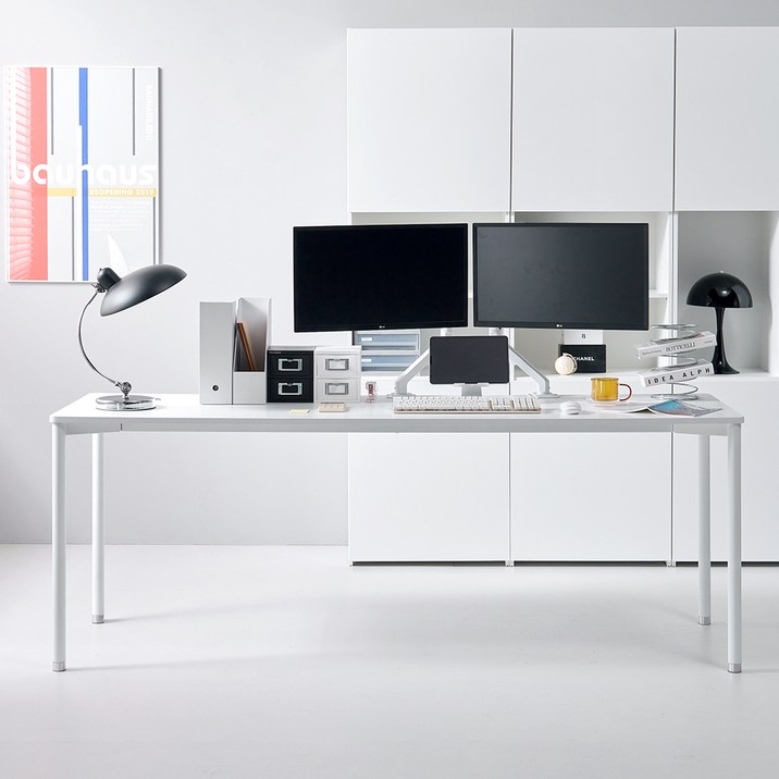 필웰 횸 책상 테이블 방문설치