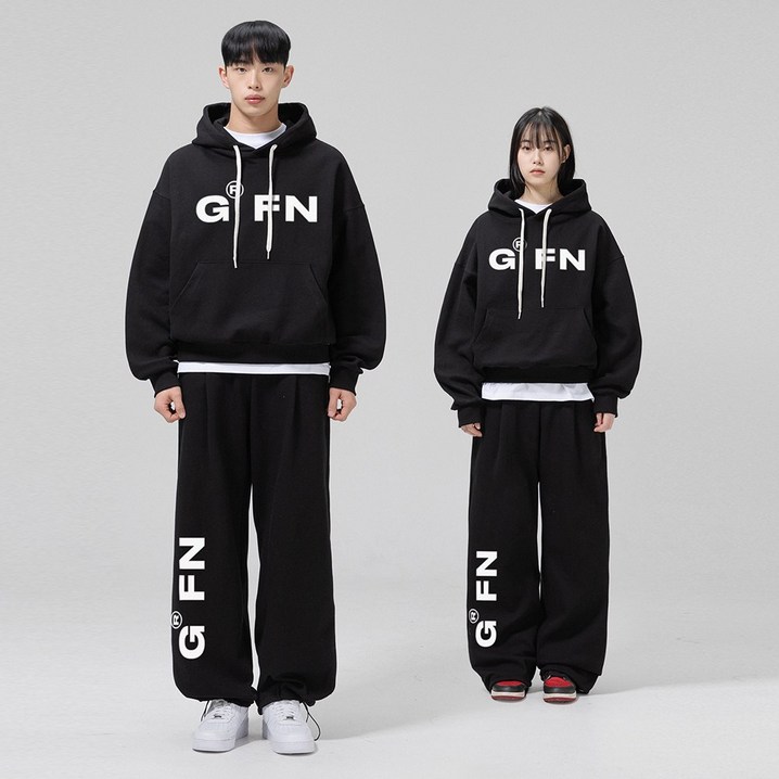 SET 그랜피니 남녀공용 볼드 로고 오버핏 후드 티셔츠  원턱 밴딩 스트링 트레이닝복 셋업