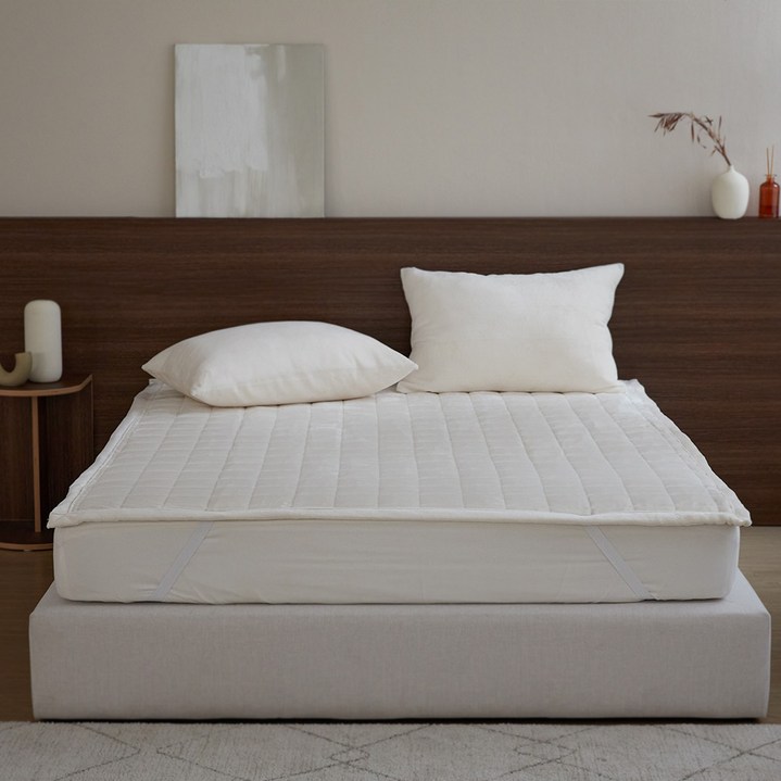 베네베딩 고정밴드형 프리미엄 누빔 극세사 침대 패드, 아이보리