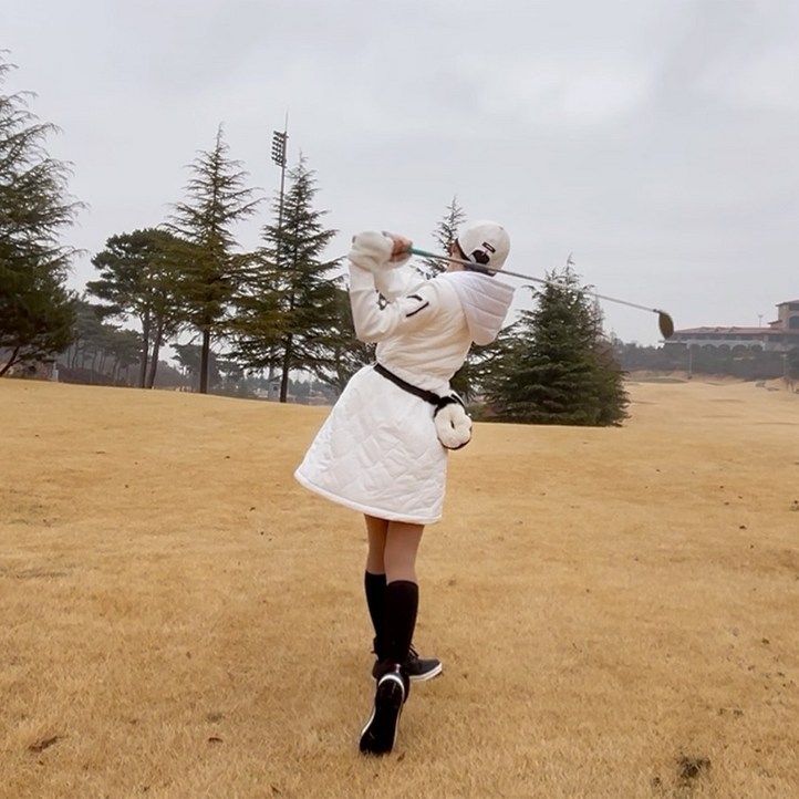 투솜 여성골프점퍼 골프아우터 겨울골프웨어 기모안감 퀼팅 골프원피스 여성 기모 패딩 겨울 보온 아우터 조끼원피스 화이트 빅사이즈 패딩골프원피스