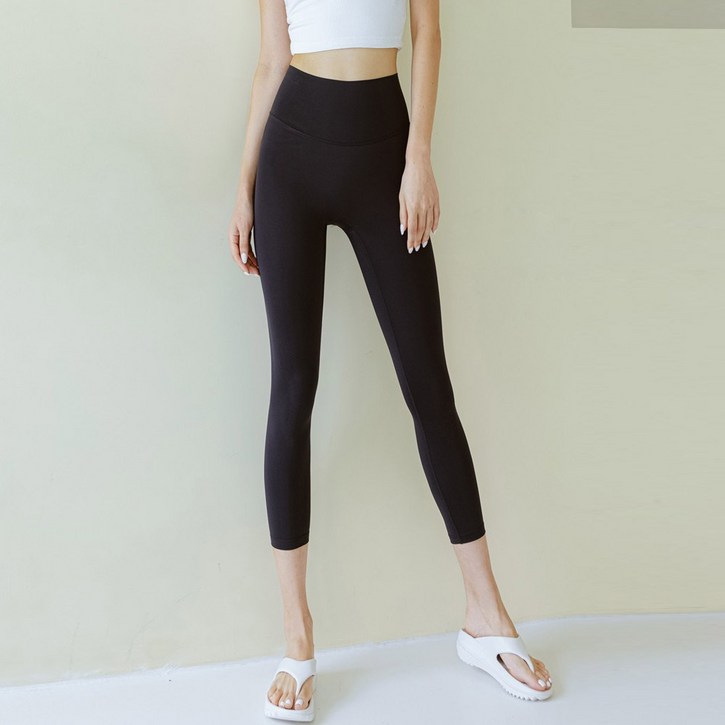 [콘치웨어] 여성용 콘치 시그니처 8부 레깅스(나이트블랙) 필라테스 요가