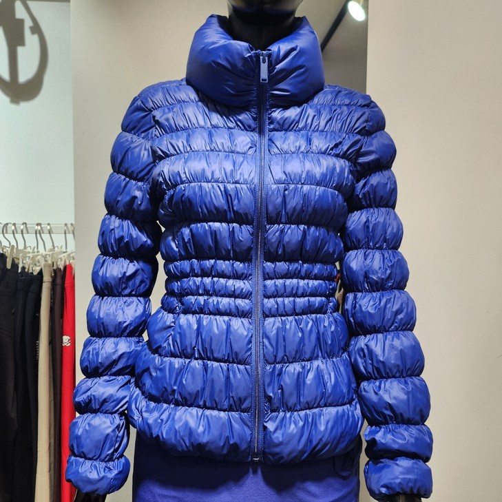 파사디골프 여성 가볍고 따뜻한 실고무줄 셔링 구스점퍼 뉴코아인천