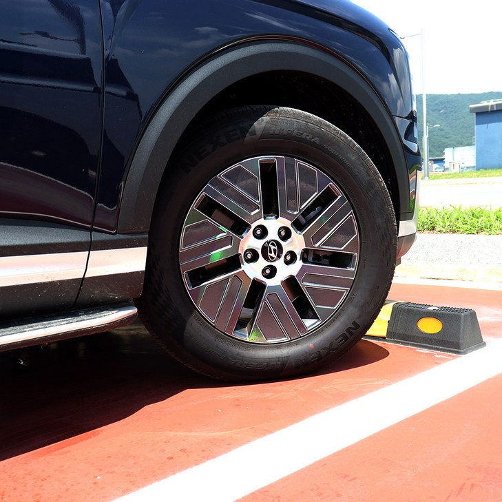 비브랜드와이앤유18인치 타이어 드레스업 카본 홀로그램 휠마스크 스티커 보호필름 디올뉴팰리세이드 호환, 유광블루카본