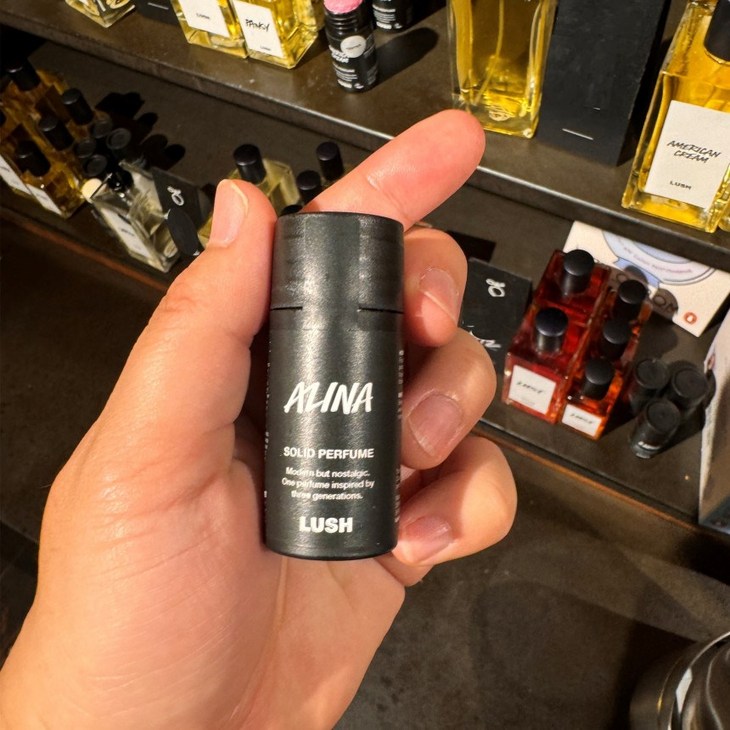러쉬 고체 향수 알리나 솔리드 퍼퓸