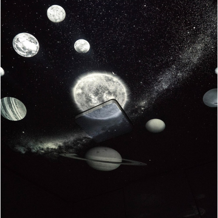UFO드림프로 오로라 우주 은하수 달 별 우주인 프로젝터 우주인 무드등 조명 집들이선물 지민