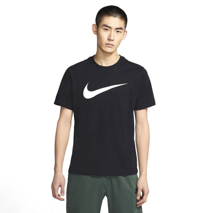 나이키 스포츠웨어 스우시 반팔 티셔츠 블랙,화이트 DC5095-100