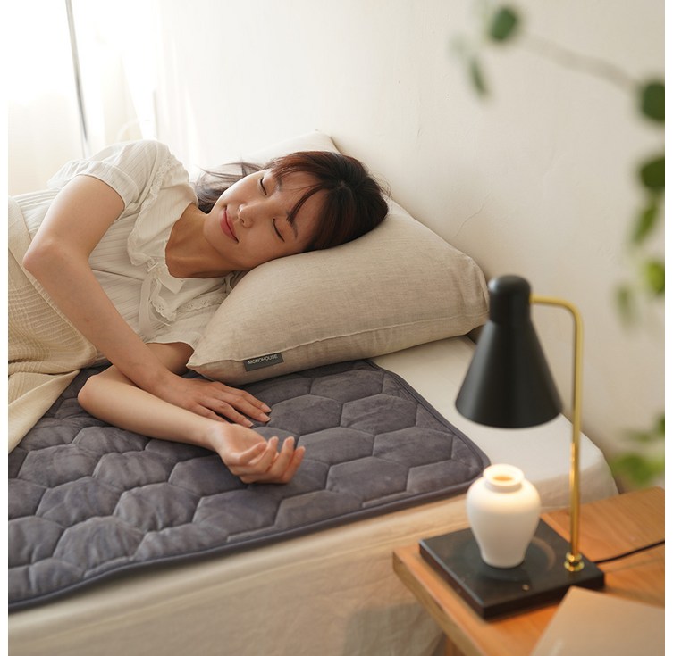 카본매트 탄소 온열 캠핑 전기매트 1인용 2인용, 단일색상, 파세코 카본매트 싱글